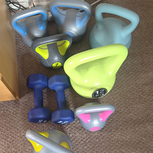 York kettlebells set - 2kg, 4kg